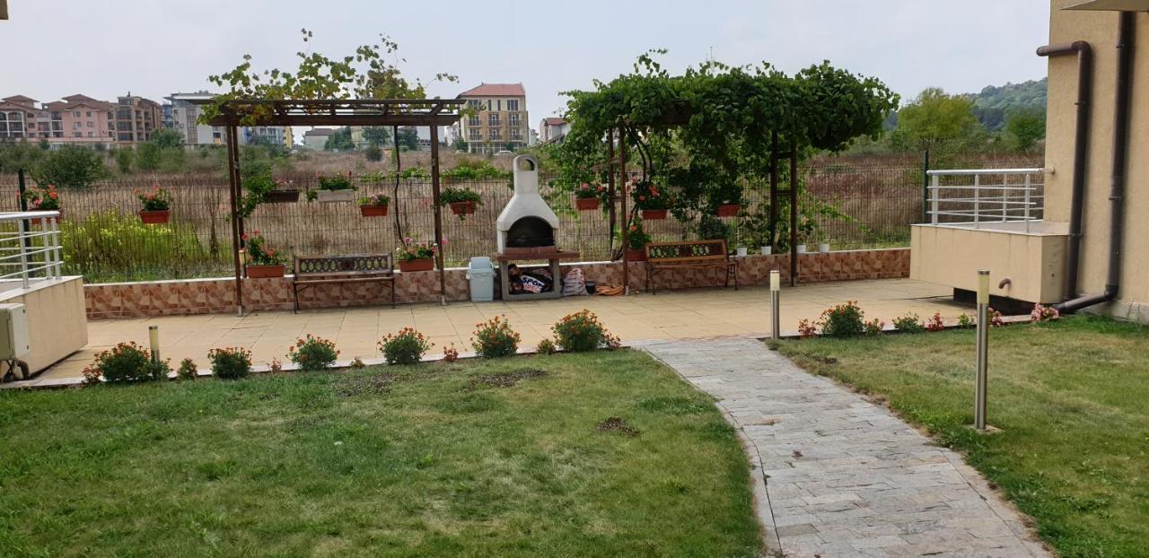 Pearl Sunshine Appartments Πριμόρσκο Εξωτερικό φωτογραφία